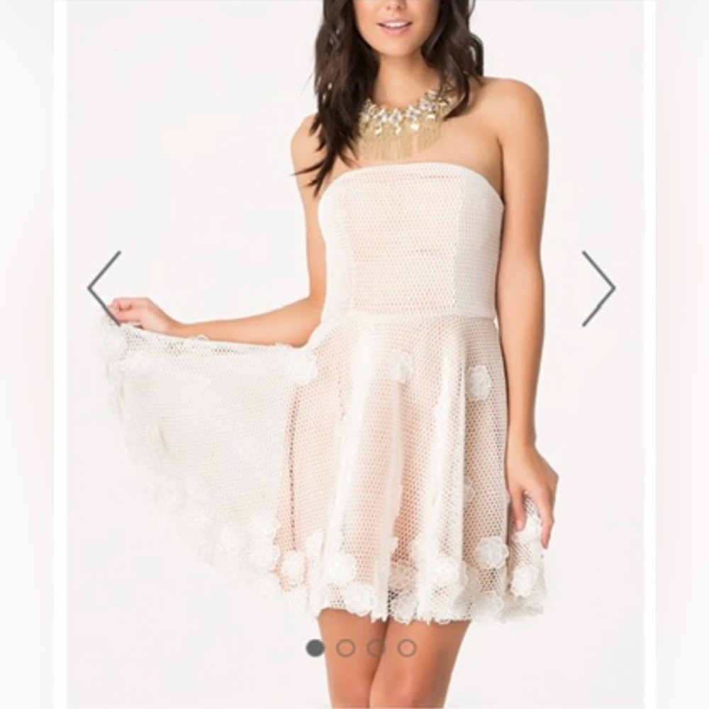 White Floral Appliqué Mesh Dress-sz 10-NWT